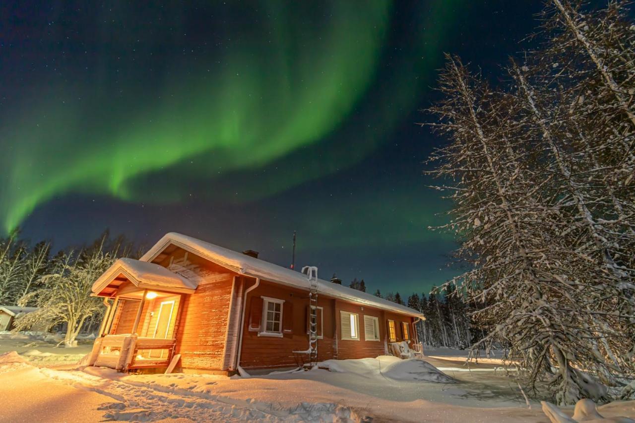 Resort Old Pine Husky Sompujarvi